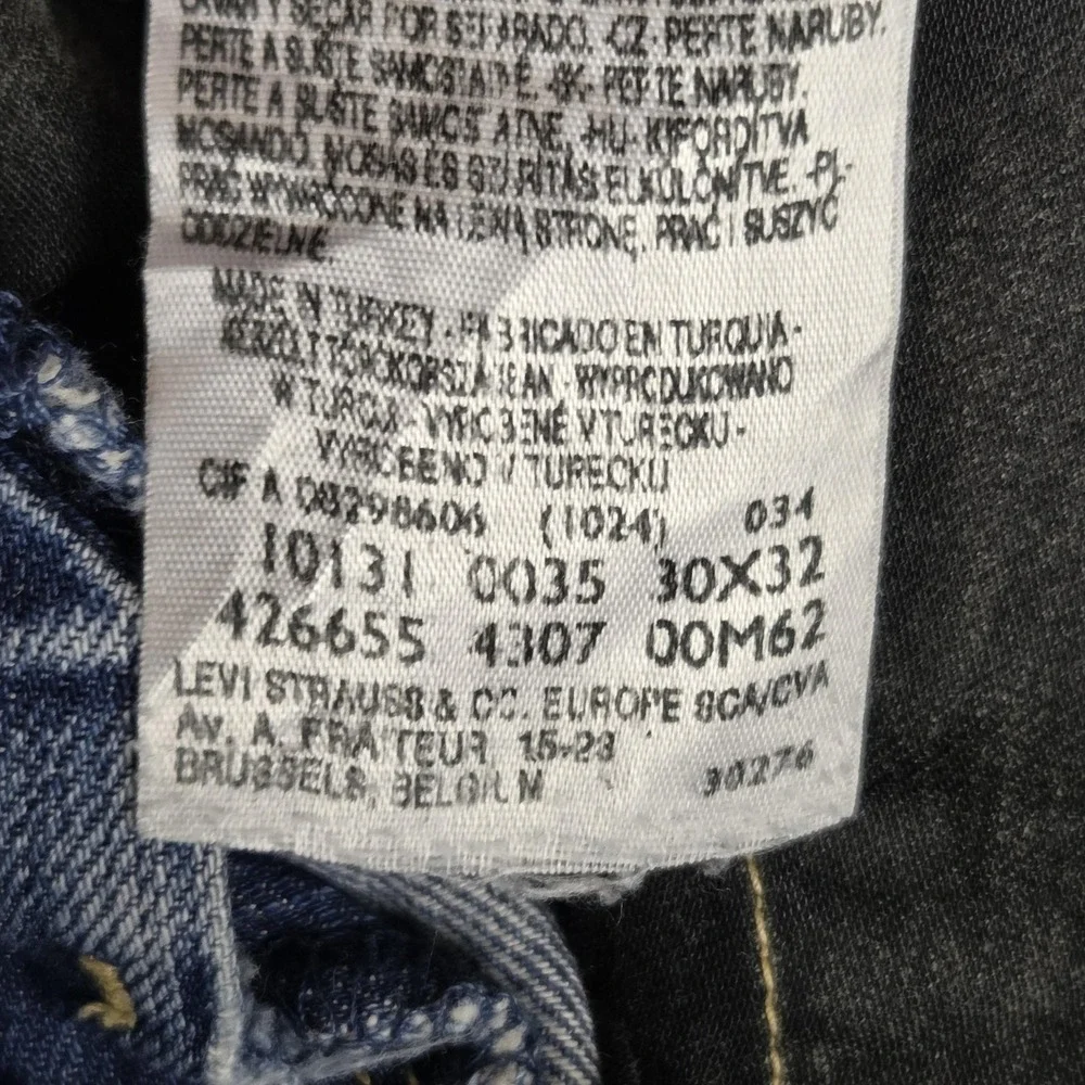 Vintage Levis Engineered Jeans Mens 30x32 Blue Twisted Flap Pockets Button Fly